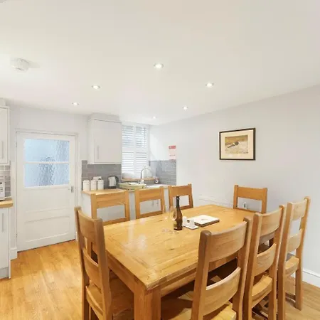 4 Bed In Oc-lr034 度假居 *