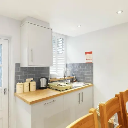 4 Bed In Oc-lr034 度假居 安布尔塞德
